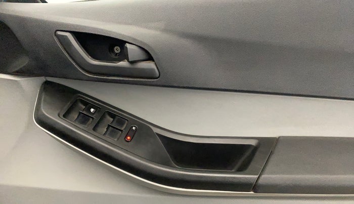 2021 Tata Tiago XT PETROL, Petrol, Manual, 72,428 km, Driver Side Door Panels Control