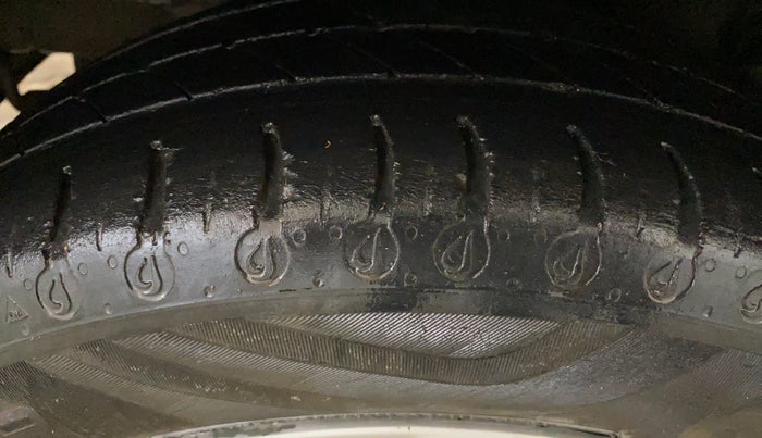 2021 Tata Tiago XT PETROL, Petrol, Manual, 72,428 km, Right Rear Tyre Tread