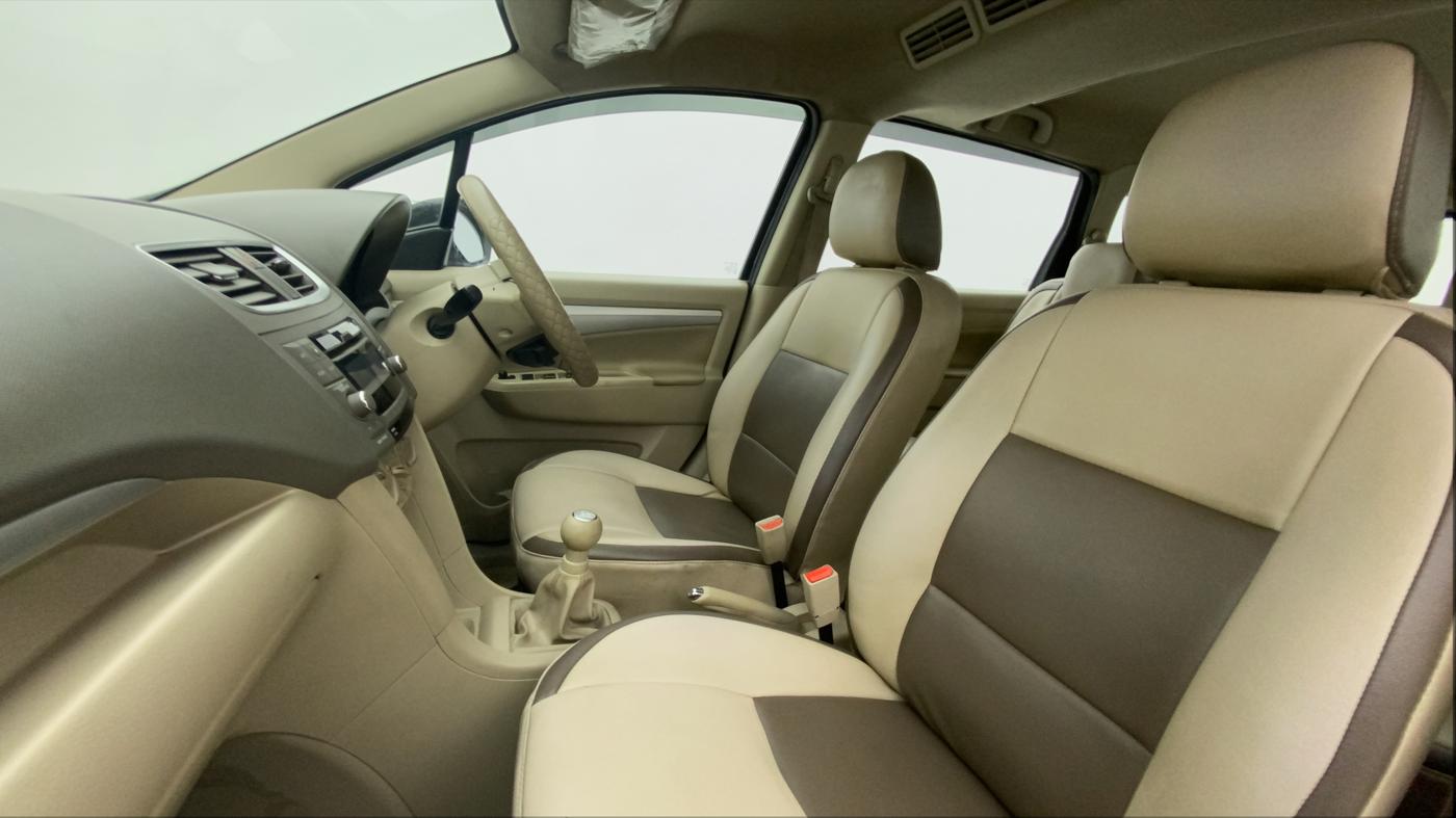 2018 Maruti Ertiga VDI SHVS, Diesel, Manual, 66,972 km, Right Side Front Door Cabin