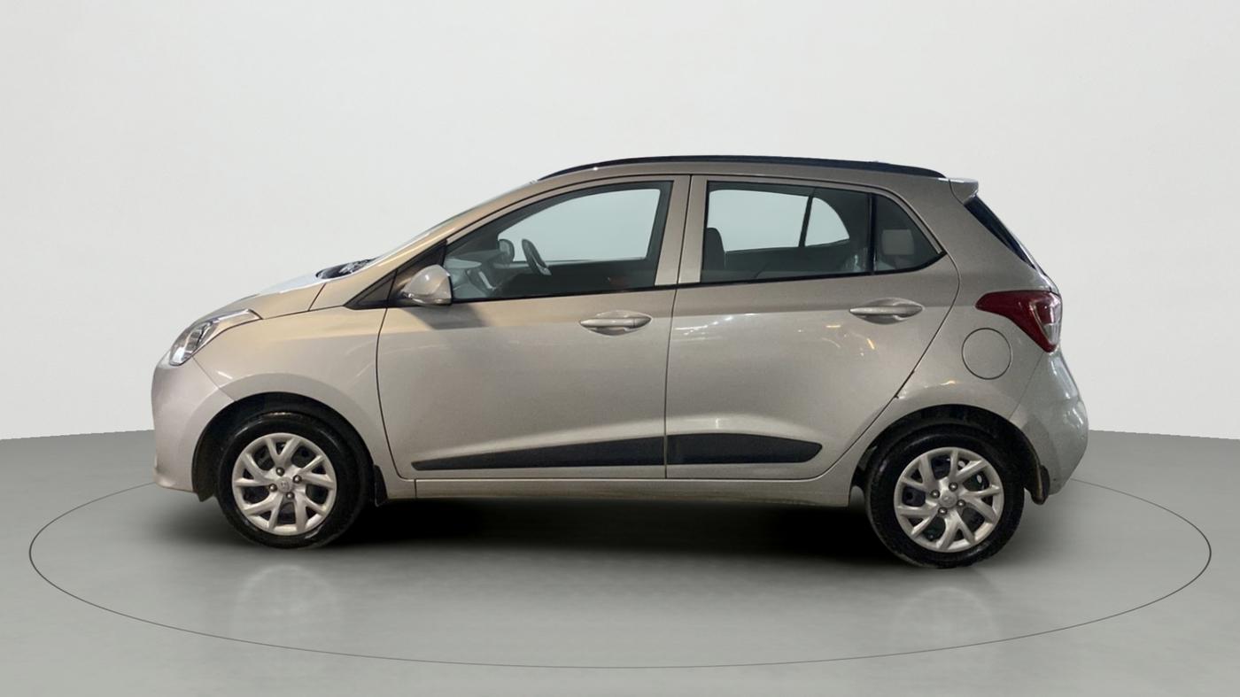 2017 Hyundai Grand i10 SPORTZ (O) 1.2 KAPPA VTVT, Petrol, Manual, 45,074 km, Left Side