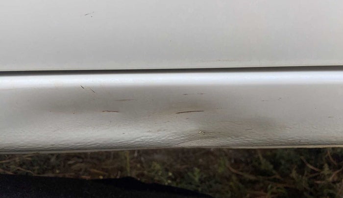 2018 Maruti Swift VXI AMT, Petrol, Automatic, 26,007 km, Left running board - Minor scratches