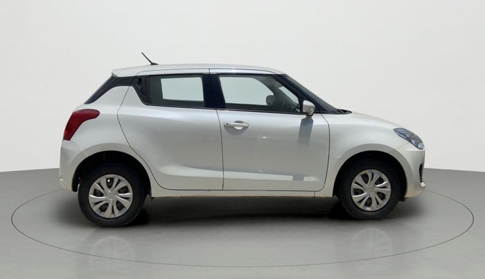 2018 Maruti Swift VXI AMT, Petrol, Automatic, 26,007 km, Right Side View