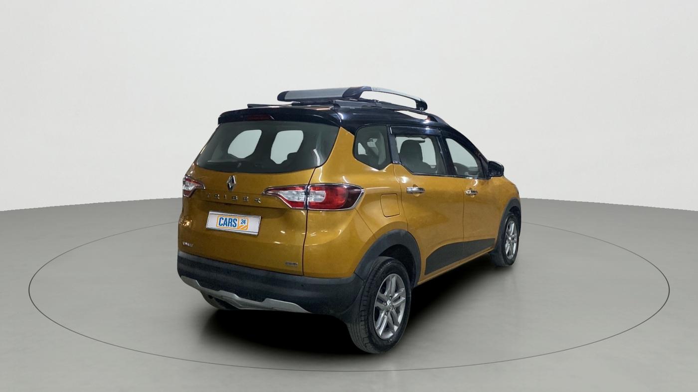 2021 Renault TRIBER RXZ DUAL TONE, Petrol, Manual, 24,236 km, Right Back Diagonal