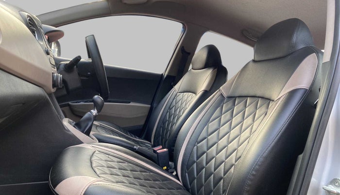 2014 Hyundai Xcent S 1.2, Petrol, Manual, 53,763 km, Right Side Front Door Cabin