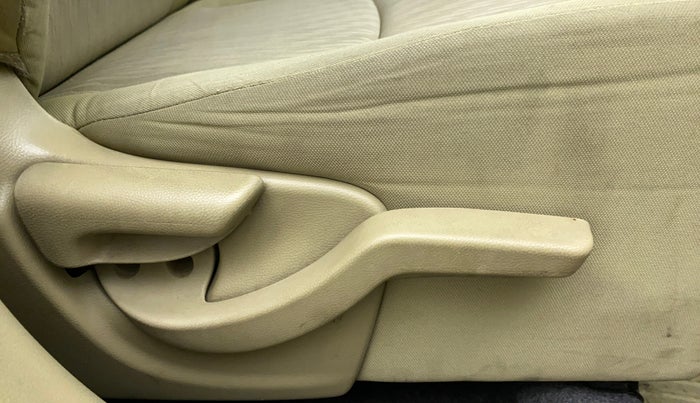 2017 Honda Brio S MT, Petrol, Manual, 44,681 km, Driver Side Adjustment Panel