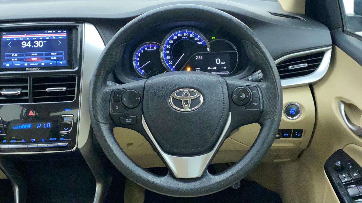 2020 Toyota YARIS G MT, CNG, Manual, 47,284 km, Steering Wheel Close Up