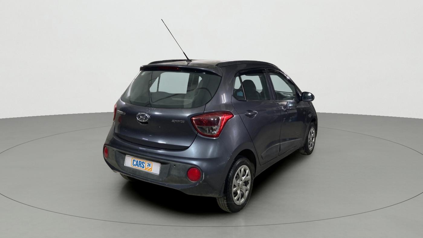 2018 Hyundai Grand i10 SPORTZ 1.2 KAPPA VTVT, Petrol, Manual, 15,290 km, Right Back Diagonal