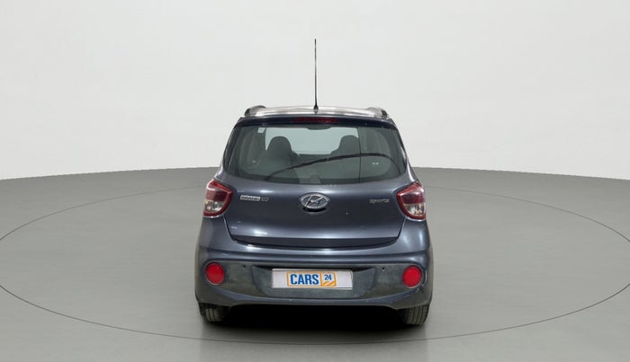 2018 Hyundai Grand i10 SPORTZ 1.2 KAPPA VTVT, Petrol, Manual, 15,290 km, Back/Rear