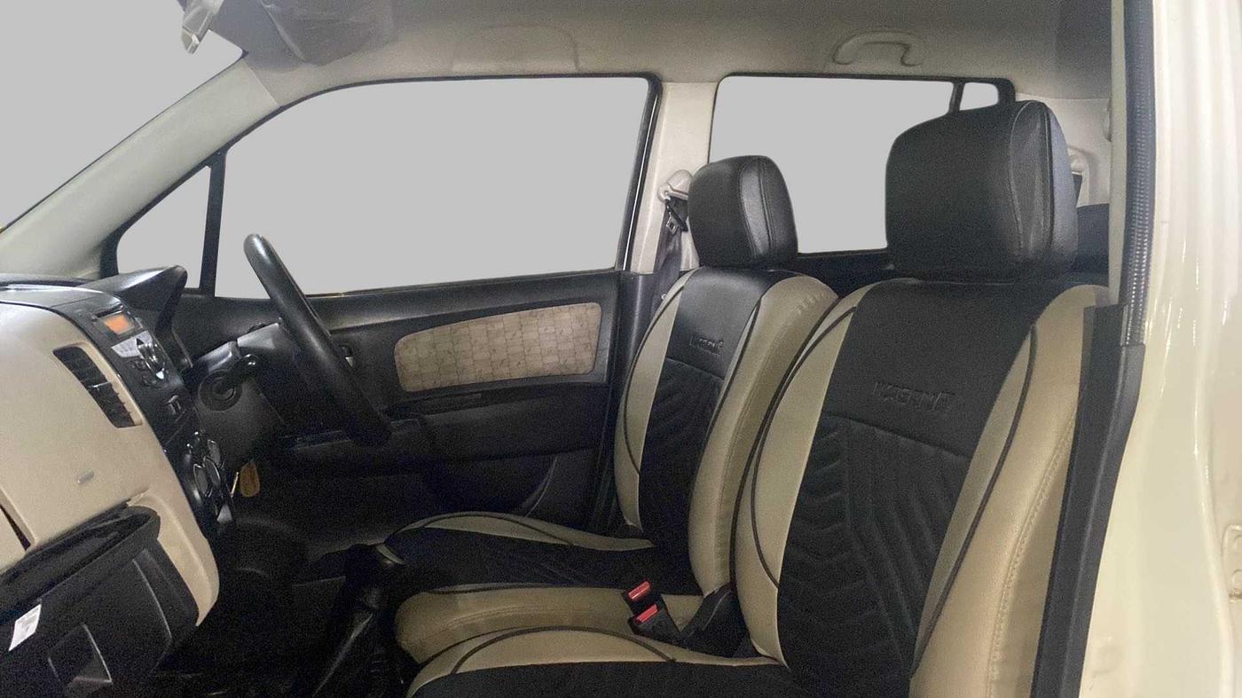 2018 Maruti Wagon R 1.0 VXI, Petrol, Manual, 22,634 km, Right Side Front Door Cabin