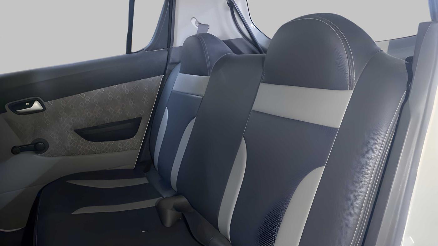 2018 Maruti Alto 800 LXI, Petrol, Manual, 41,690 km, Right Side Rear Door Cabin