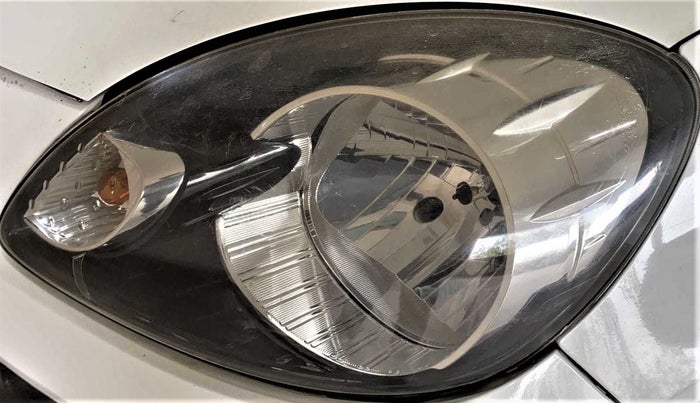2012 Honda Brio V MT, Petrol, Manual, 87,509 km, Left headlight - Minor scratches