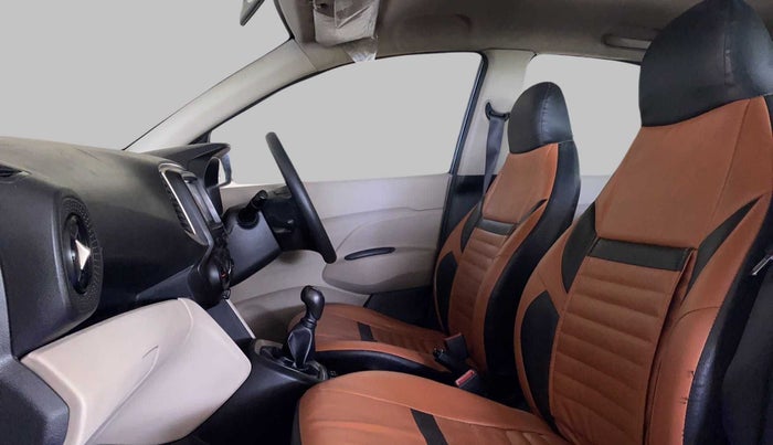 2020 Hyundai NEW SANTRO MAGNA 1.1 CORPORATE EDITION, Petrol, Manual, 63,783 km, Right Side Front Door Cabin