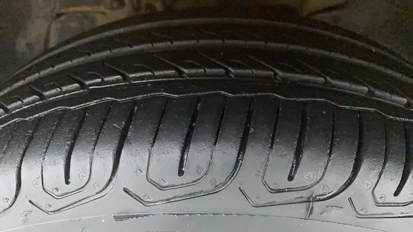 2018 Tata Tiago XZA PETROL, Petrol, Automatic, 43,688 km, Left Front Tyre Tread