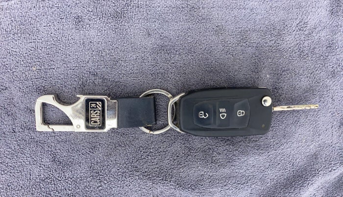 2018 Tata Tiago XZA PETROL, Petrol, Automatic, 43,688 km, Key Close Up