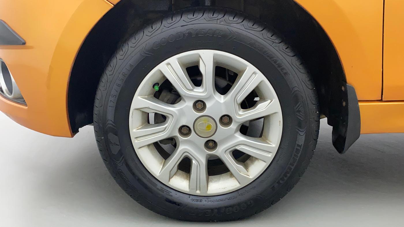2018 Tata Tiago XZA PETROL, Petrol, Automatic, 43,688 km, Left Front Wheel