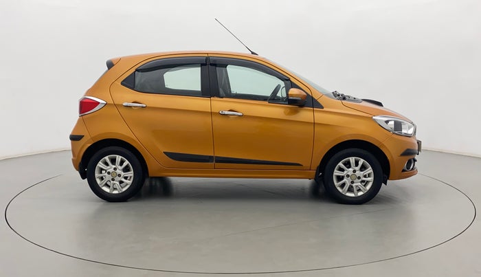 2018 Tata Tiago XZA PETROL, Petrol, Automatic, 43,688 km, Right Side View