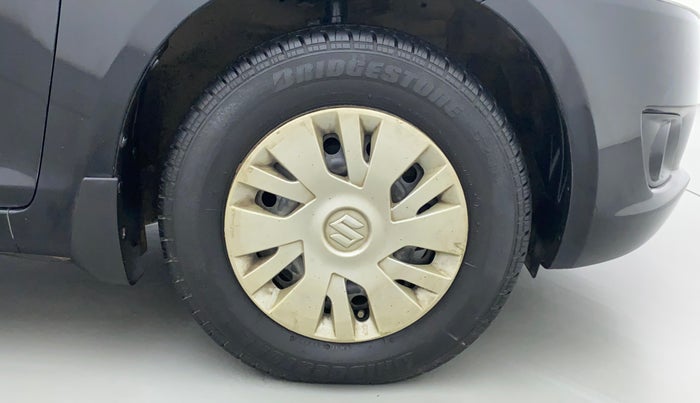 2012 Maruti Swift VDI, Diesel, Manual, 97,684 km, Right Front Wheel