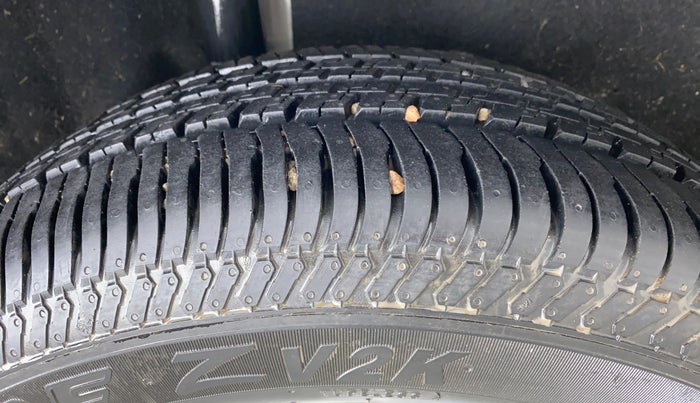 2019 Ford Ecosport TITANIUM 1.5L PETROL, Petrol, Manual, 45,739 km, Right Rear Tyre Tread
