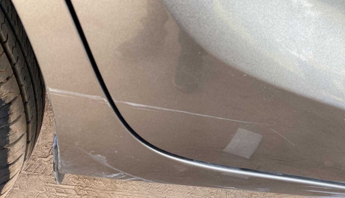 2019 Maruti Swift VXI, Petrol, Manual, 10,519 km, Right rear door - Minor scratches