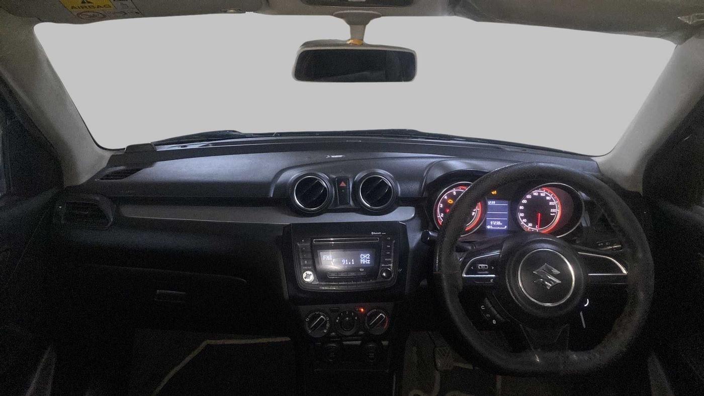 2018 Maruti Swift VXI, Petrol, Manual, 97,229 km, Dashboard