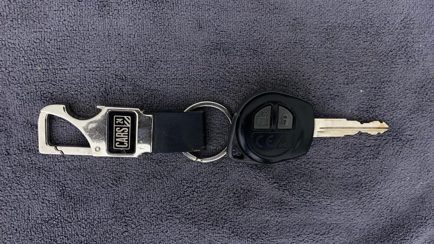 2019 Maruti Baleno DELTA PETROL 1.2, Petrol, Manual, 34,072 km, Key Close Up