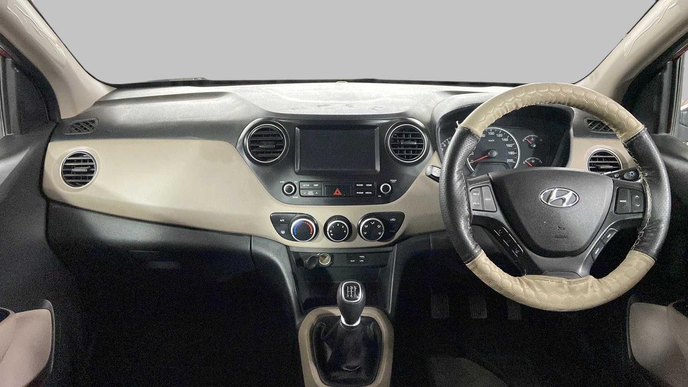 2019 Hyundai Grand i10 SPORTZ 1.2 KAPPA VTVT, Petrol, Manual, 17,925 km, Dashboard