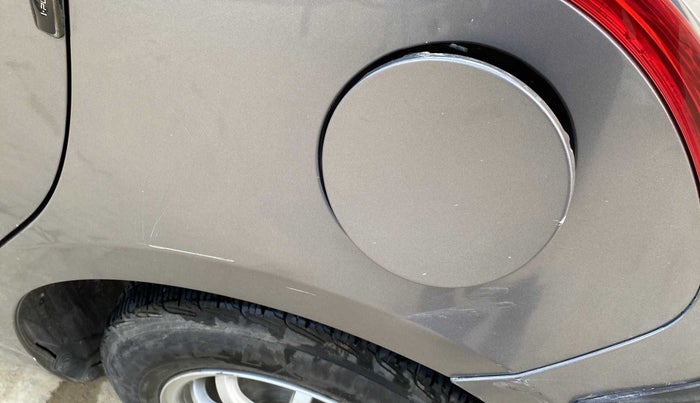 2016 Maruti Swift VDI ABS, Diesel, Manual, 92,733 km, Left quarter panel - Rusted