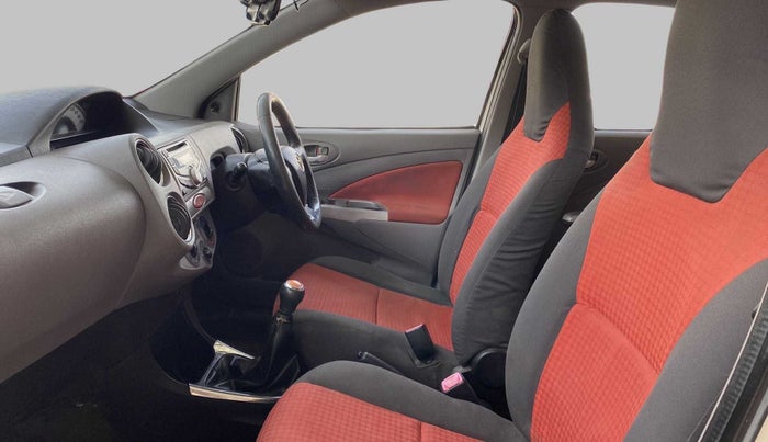 2011 Toyota Etios VX, Petrol, Manual, 65,735 km, Right Side Front Door Cabin