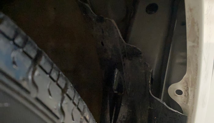2017 Maruti Alto 800 LXI, Petrol, Manual, 25,202 km, Left fender - Lining loose