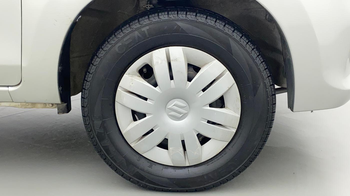 2017 Maruti Alto 800 LXI, Petrol, Manual, 25,202 km, Right Front Wheel