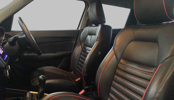 2021 Maruti Swift VXI, Petrol, Manual, 17,949 km, Right Side Front Door Cabin