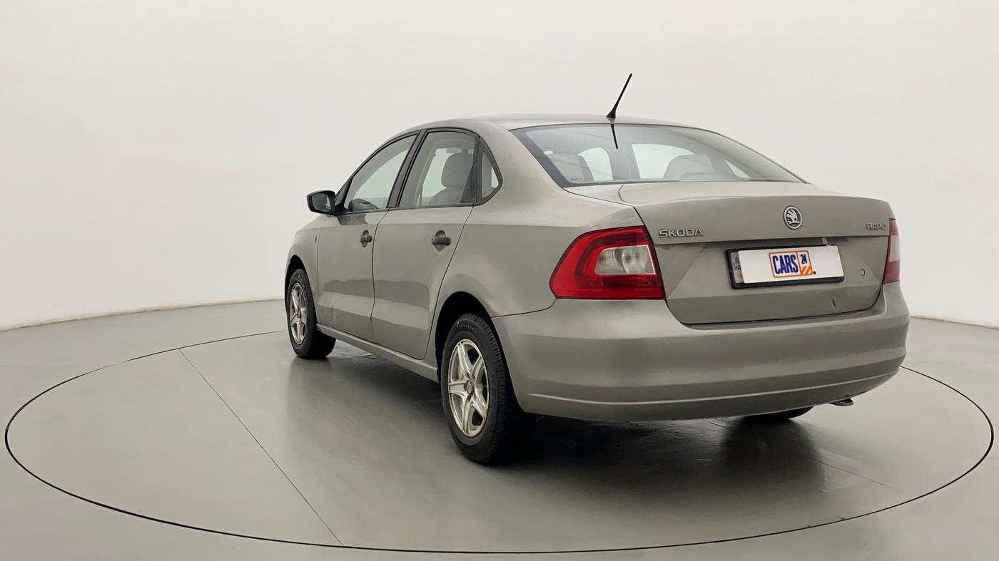 2013 Skoda Rapid 1.6 ACTIVE PLUS MPI, Petrol, Manual, 88,001 km, Left Back Diagonal