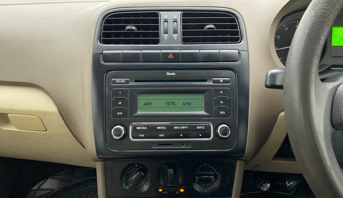 2013 Skoda Rapid 1.6 ACTIVE PLUS MPI, Petrol, Manual, 88,001 km, Air Conditioner