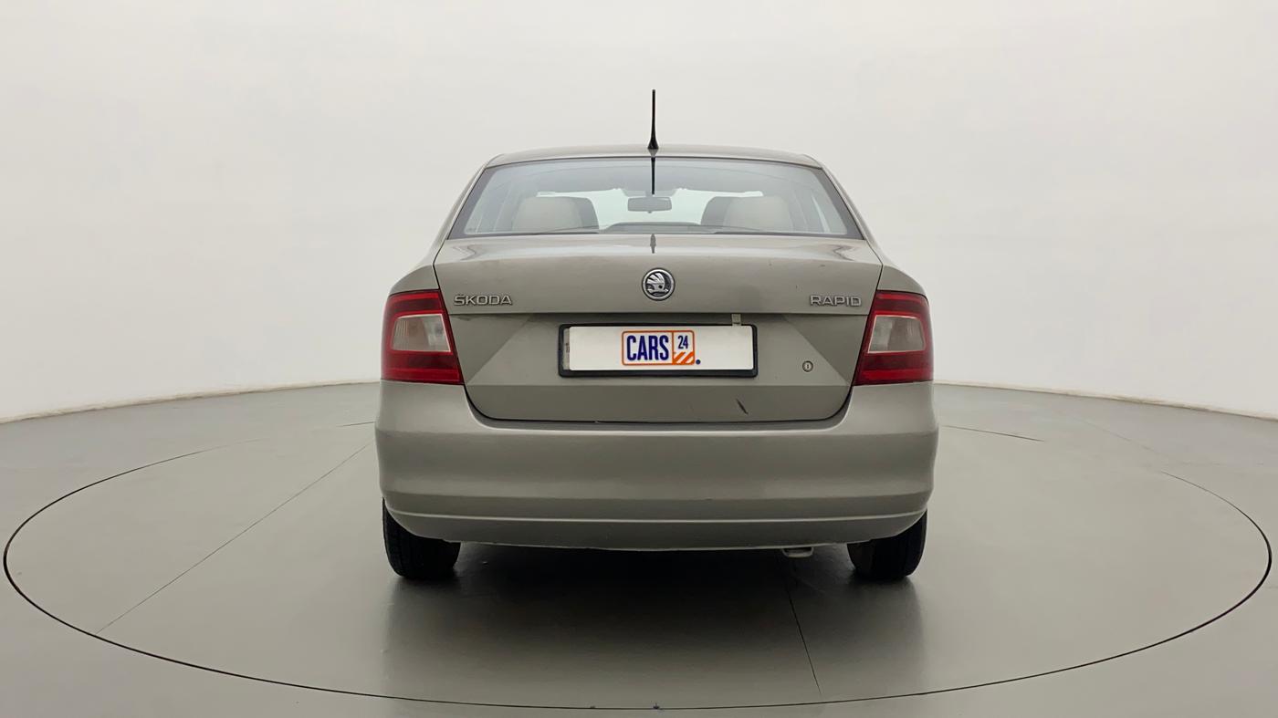 2013 Skoda Rapid 1.6 ACTIVE PLUS MPI, Petrol, Manual, 88,001 km, Back/Rear