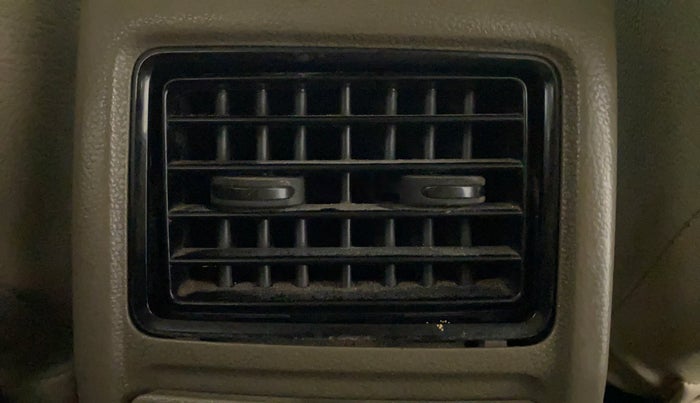 2013 Skoda Rapid 1.6 ACTIVE PLUS MPI, Petrol, Manual, 88,001 km, Rear AC Vents