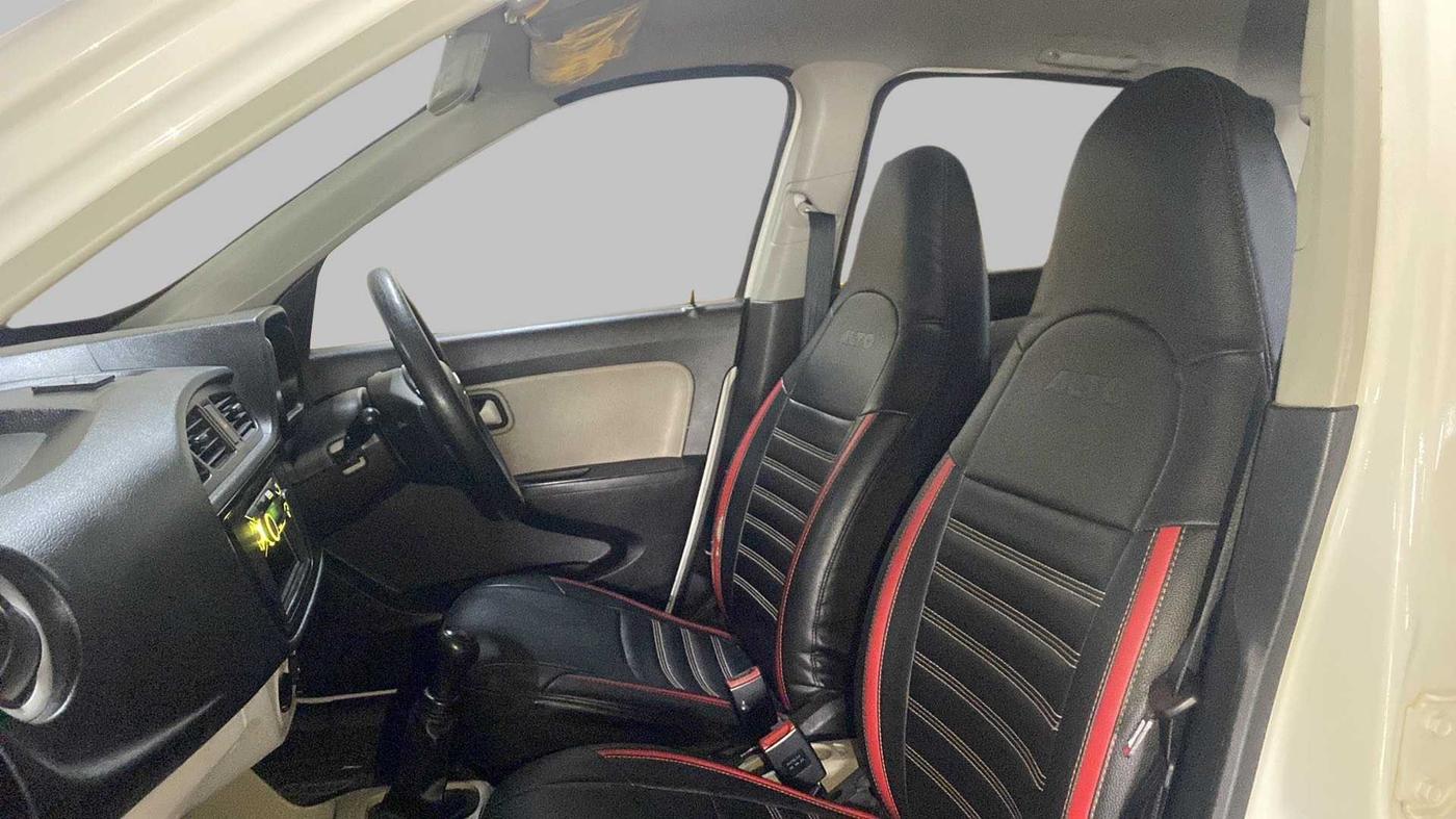 2021 Maruti Alto LXI CNG, CNG, Manual, 28,155 km, Right Side Front Door Cabin