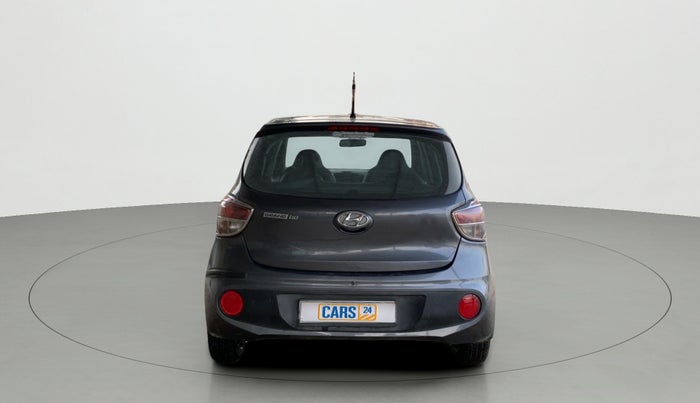 2018 Hyundai Grand i10 MAGNA 1.2 KAPPA VTVT, Petrol, Manual, 40,666 km, Back/Rear