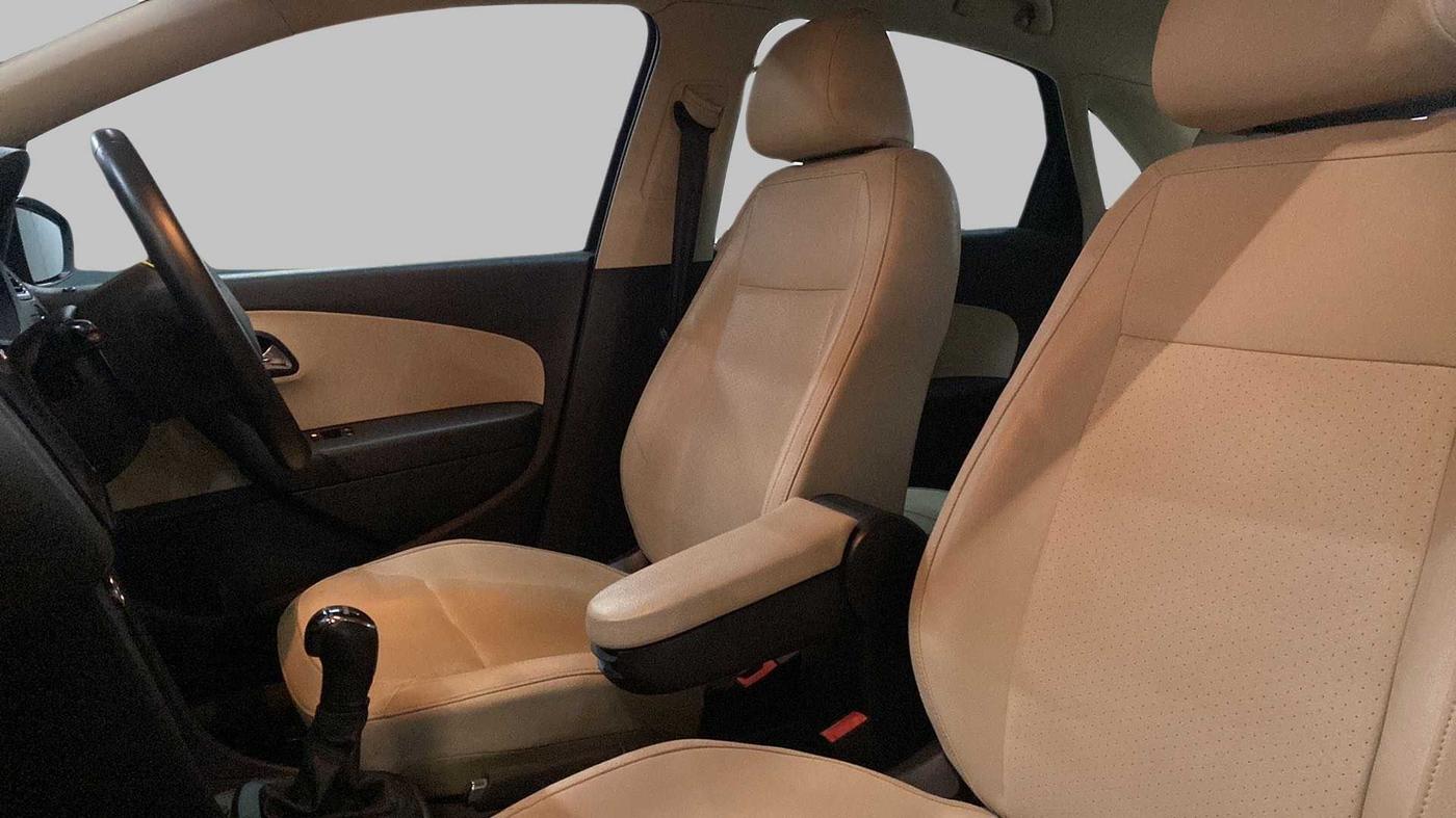 2021 Skoda Rapid STYLE AT TSI, Petrol, Automatic, 14,335 km, Right Side Front Door Cabin
