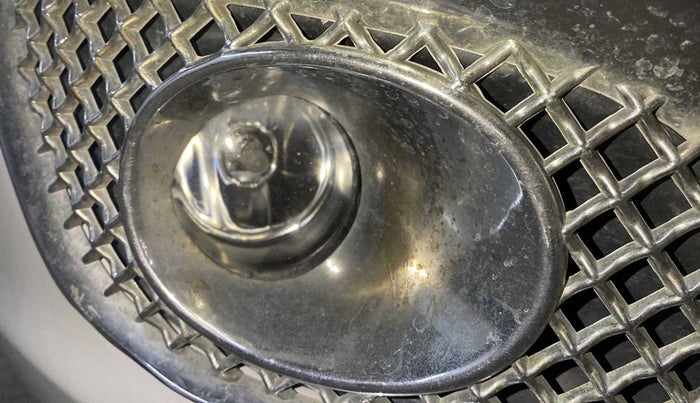 2014 Maruti Swift VDI, Diesel, Manual, 43,370 km, Right fog light - Not working