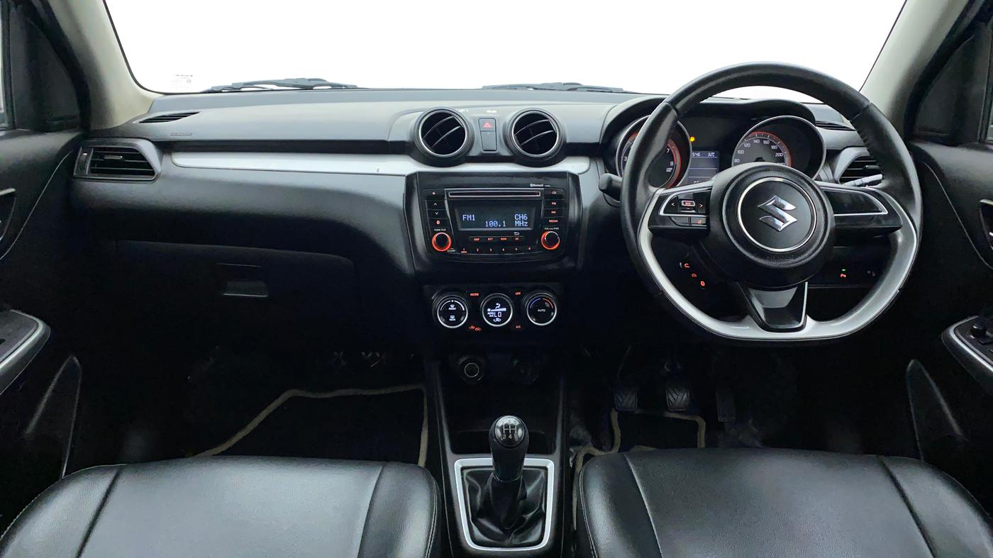 2018 Maruti Swift ZXI, Petrol, Manual, 65,363 km, Dashboard