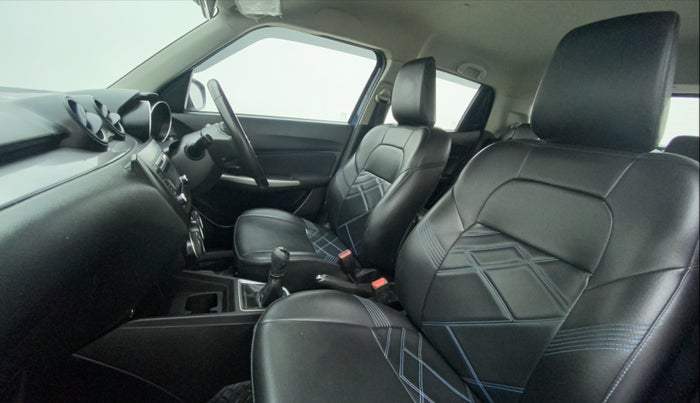 2018 Maruti Swift ZXI, Petrol, Manual, 65,363 km, Right Side Front Door Cabin