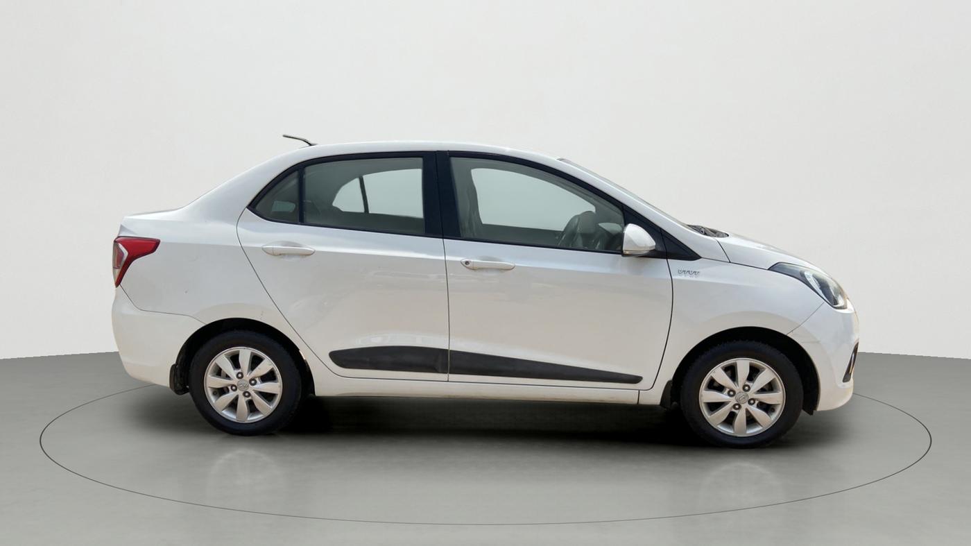 2015 Hyundai Xcent S (O) 1.2, Petrol, Manual, 55,567 km, Right Side View