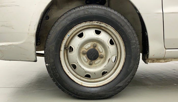 2011 Maruti Zen Estilo LXI, Petrol, Manual, 95,943 km, Left Front Wheel