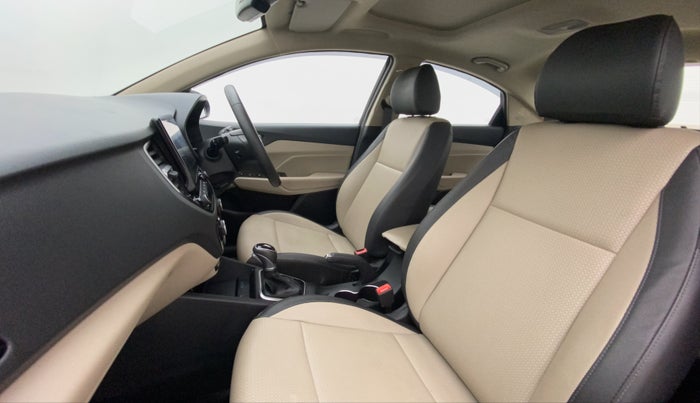 2021 Hyundai Verna SX (O) 1.5 VTVT IVT, Petrol, Automatic, 14,121 km, Right Side Front Door Cabin