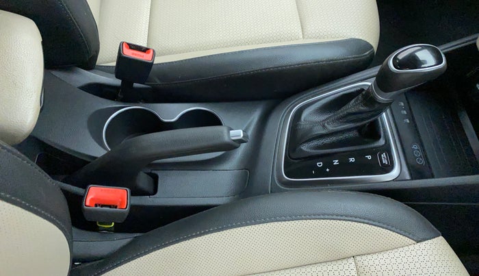 2021 Hyundai Verna SX (O) 1.5 VTVT IVT, Petrol, Automatic, 14,121 km, Gear Lever
