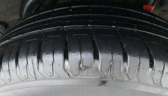 2021 Hyundai Verna SX (O) 1.5 VTVT IVT, Petrol, Automatic, 14,121 km, Left Rear Tyre Tread