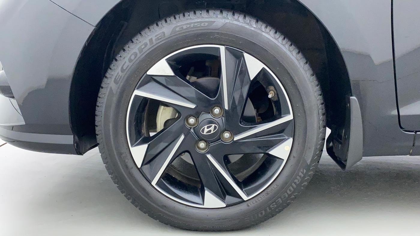 2021 Hyundai Verna SX (O) 1.5 VTVT IVT, Petrol, Automatic, 14,121 km, Left Front Wheel
