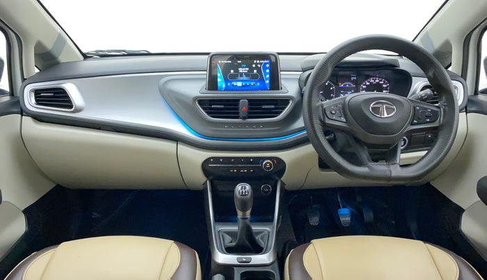2022 Tata ALTROZ XZ DIESEL, Diesel, Manual, 19,941 km, Dashboard