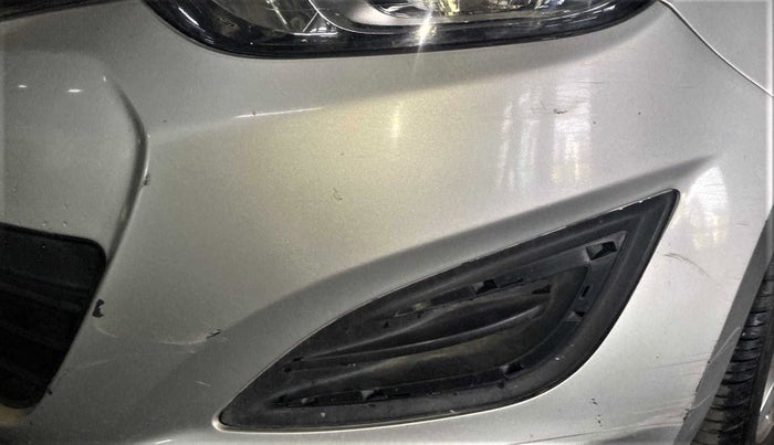 2012 Hyundai i20 SPORTZ 1.2, Petrol, Manual, 89,379 km, Front bumper - Minor scratches