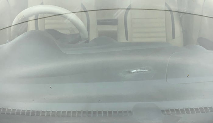 2016 Honda Amaze 1.2L I-VTEC SX, Petrol, Manual, 46,427 km, Front windshield - Minor spot on windshield